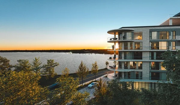Featured Image Prestige Lake Shore