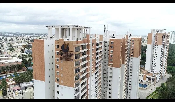 Banner of Prestige Misty Waters Vista Tower